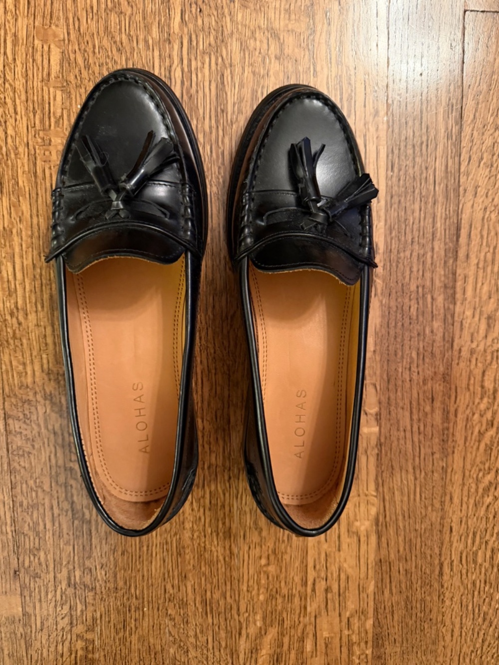 ALOHAS Black Leather Loafers Size 38 / US 7.5 Like NEW